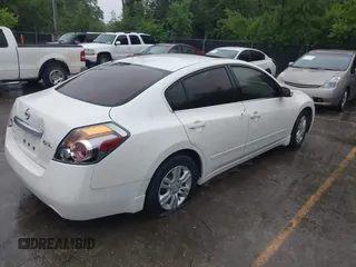 2012 Nissan Altima S z VIN 1N4AL2AP5CN413760, wystawiony jako IAAI lot #42412833 z przebiegiem 221 149 mil mil oraz . Historia ofert i sprzedaży dostępna na DreamBid. Obrazek 4.