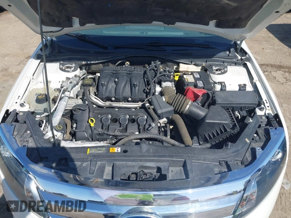 2011 Ford Fusion SE with VIN 3FAHP0HG3BR140455, listed as a IAAI auction lot 42020910 with 90,916 mi miles. Bid and sale history available at carsss.com. Image 10.