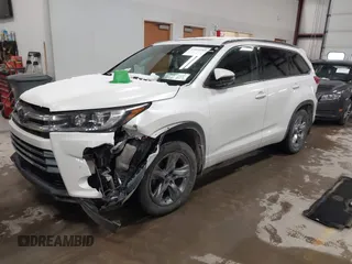 2018 Toyota Highlander Limited z VIN 5TDDZRFH2JS874888, wystawiony jako IAAI lot #41840205 z przebiegiem 82 847 mil mil oraz . Historia ofert i sprzedaży dostępna na DreamBid. Obrazek 2.