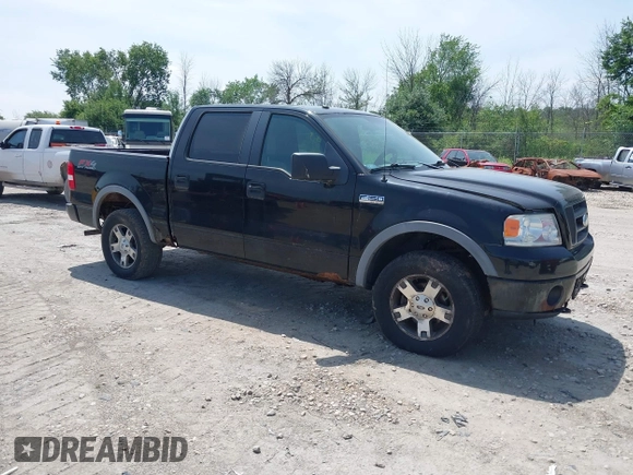 2007 Ford F-150 XLT z VIN 1FTPW14V07KC31620, wystawiony jako IAAI lot #42713583 z przebiegiem 149 129 mil mil oraz . Historia ofert i sprzedaży dostępna na DreamBid. Obrazek 1.