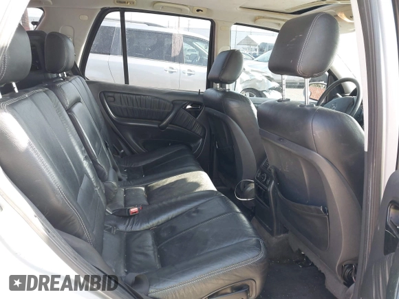 2004 Mercedes-Benz M 350 with VIN 4JGAB57E84A501744, listed as a IAAI auction lot 42271880 with 183,498 mi miles and . Bid and sale history available at DreamBid. Image 8.