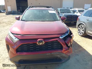 2022 Toyota RAV4 XLE with VIN 2T3W1RFV9NW186218, listed as a IAAI auction lot 41656275 with 27,400 mi miles. Bid and sale history available at carsss.com. Image 12.