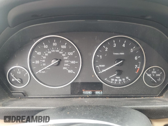 2014 BMW 3 Series 320i xDrive with VIN WBA3C3C56EF983605, listed as a Copart auction lot 42491705 with 153,283 mi miles and Non Repairable. Bid and sale history available at carsss.com. Image 9.