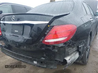 2019 Mercedes-Benz E-Class E 300 with VIN WDDZF4JB8KA526831, listed as a IAAI auction lot 41803511 with 120,412 mi miles. Bid and sale history available at carsss.com. Image 6.