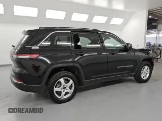 2023 Jeep Grand Cherokee Laredo with VIN 1C4RJHAG4PC625637, listed as a Copart auction lot 59211075 with 55,045 mi miles and Clean title. Bid and sale history available at DreamBid. Image 3.