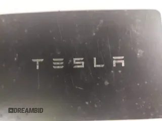 2022 Tesla Model S with VIN 5YJSA1E50NF487306, listed as a IAAI auction lot 41570528 with Not Provided miles and . Bid and sale history available at DreamBid. Image 11.
