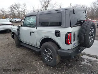 2024 Ford Bronco Big Bend with VIN 1FMDE7AH8RLA22500, listed as a IAAI auction lot 41725517 with 3,176 mi miles. Bid and sale history available at carsss.com. Image 3.