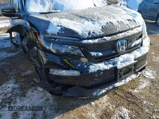 2022 Honda Pilot Special Edition with VIN 5FNYF6H20NB015763, listed as a IAAI auction lot 41392801 with 45,495 mi miles. Bid and sale history available at carsss.com. Image 6.