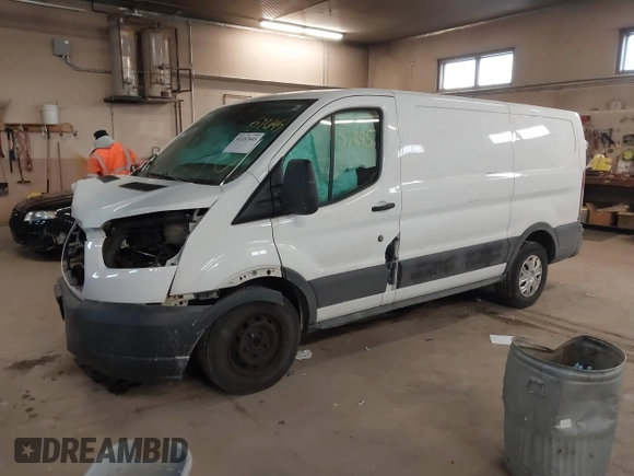 2016 Ford Transit Cargo z VIN 1FTYE1YM1GKB30742, wystawiony jako IAAI lot #41357645 z przebiegiem 240 747 mil mil oraz . Historia ofert i sprzedaży dostępna na DreamBid. Obrazek 18.