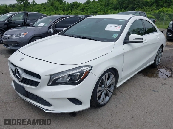 2019 Mercedes-Benz CLA 250 с VIN WDDSJ4EB0KN749822, выставлен на аукционе IAAI как лот 42172662 с пробегом 74 783 миль миль и . История ставок и продаж доступна на DreamBid. Изображение 17.