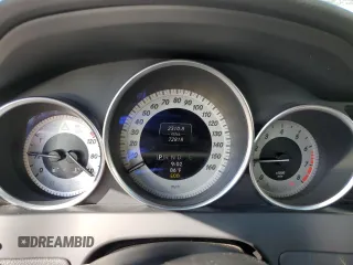 2013 Mercedes-Benz C 300 Sport с VIN WDDGF8AB8DR297960, выставлен на аукционе Copart как лот 61565455 с пробегом 72 818 миль миль и Списание • Salvage title. История ставок и продаж доступна на DreamBid. Изображение 9.