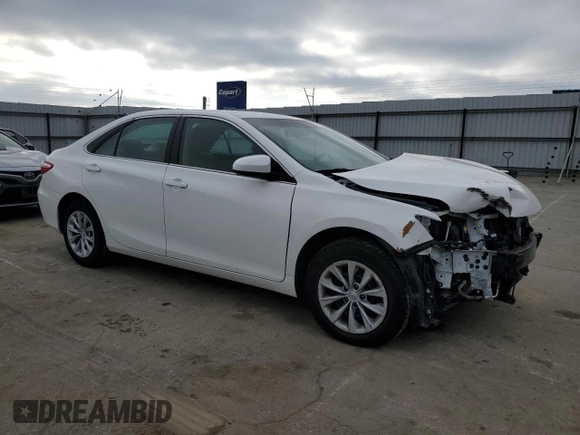 2015 Toyota Camry XLE with VIN 4T4BF1FK2FR474122, listed as a Copart auction lot 46443185 with 48,560 mi miles and Salvage Title. Bid and sale history available at carsss.com. Image 4.