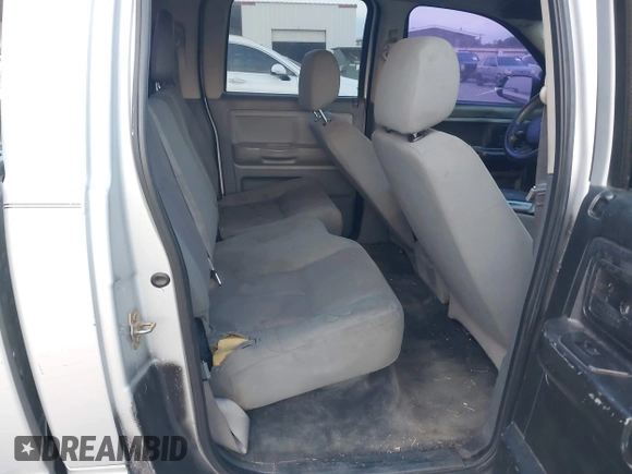2005 Dodge Dakota SLT with VIN 1D7HW48N35S310086, listed as a IAAI auction lot 42020235 with 267,357 mi miles and . Bid and sale history available at DreamBid. Image 8.
