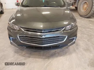 2018 Chevrolet Malibu LT with VIN 1G1ZD5ST0JF242780, listed as a IAAI auction lot 41891122 with 101,819 mi miles. Bid and sale history available at carsss.com. Image 6.