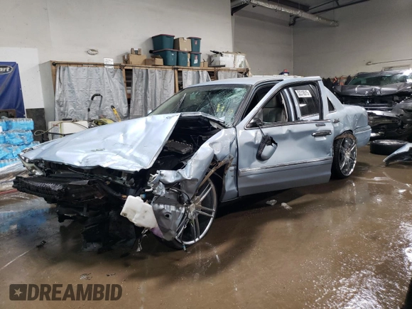 2010 Mercury Grand Marquis LS z VIN 2MEBM7FV1AX630474, wystawiony jako Copart lot #52318615 z przebiegiem Nie podano mil oraz Szkoda całkowita • Salvage title. Historia ofert i sprzedaży dostępna na DreamBid. Obrazek 1.
