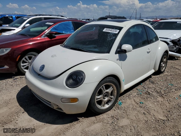 2001 Volkswagen New Beetle GLX with VIN 3VWDD21C71M435250, listed as a Copart auction lot 65546334 with NaN miles and Salvage Title. Bid and sale history available at carsss.com. Image 1.