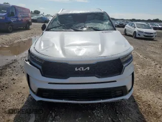 2023 Kia Sorento Hybrid EX with VIN KNDRHDLG1P5227503, listed as a Copart auction lot 61869004 with 0 mi miles and Salvage Title. Bid and sale history available at carsss.com. Image 5.