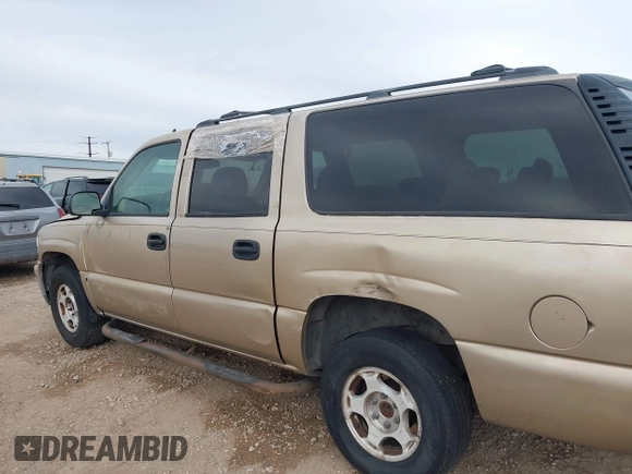 2006 Chevrolet Suburban LT with VIN 3GNEC16Z46G124759, listed as a IAAI auction lot 41599252 with 282,494 mi miles. Bid and sale history available at carsss.com. Image 6.