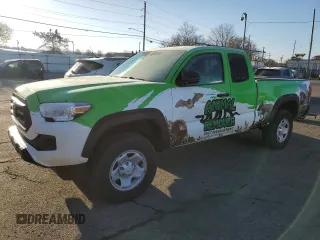 2022 Toyota Tacoma SR z VIN 3TYRZ5CN0NT022784, wystawiony jako Copart lot #49487375 z przebiegiem 84 965 mil mil oraz Szkoda całkowita • Salvage title. Historia ofert i sprzedaży dostępna na DreamBid. Obrazek 1.