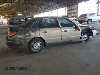 2002 Saturn LS z VIN 1G8JS54F72Y593493, wystawiony jako Copart lot #46571815 z przebiegiem 167 673 mil mil oraz Szkody całkowita. Historia ofert i sprzedaży dostępna na DreamBid. Obrazek 3.