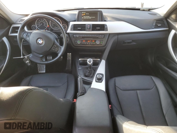 2013 BMW 3 Series 320i with VIN WBA3B1C50DF078329, listed as a Copart auction lot 85543174 with 207,120 mi miles and Salvage Title. Bid and sale history available at carsss.com. Image 8.
