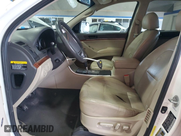 2011 Hyundai Veracruz Limited with VIN KM8NU4CC7BU144868, listed as a Copart auction lot 56746675 with 171,479 mi miles and Salvage title. Bid and sale history available at DreamBid. Image 7.