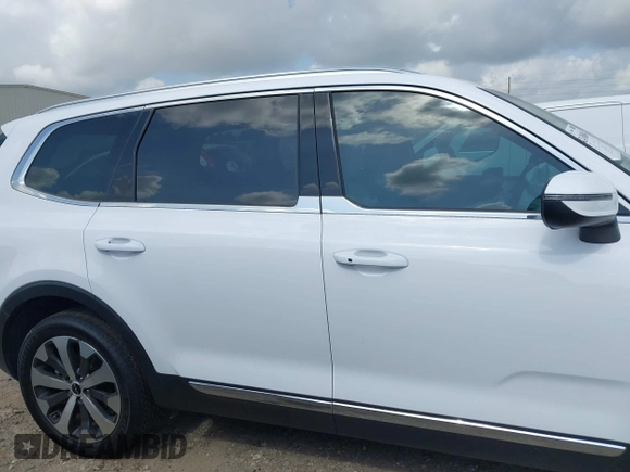 2022 Kia Telluride EX z VIN 5XYP3DHC7NG226209, wystawiony jako IAAI lot #42430684 z przebiegiem 28 234 mil mil oraz . Historia ofert i sprzedaży dostępna na DreamBid. Obrazek 14.