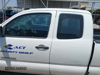 2014 Toyota Tacoma with VIN 5TFTX4CN8EX036394, listed as a IAAI auction lot 42306881 with 256,655 mi miles and . Bid and sale history available at DreamBid. Image 14.