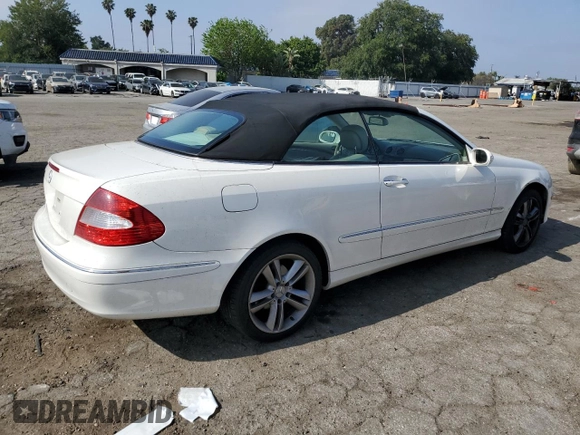 2006 Mercedes-Benz CLK 350 with VIN WDBTK56H26F190700, listed as a Copart auction lot 50798725 with 172,159 mi miles and Salvage Title. Bid and sale history available at DreamBid. Image 3.