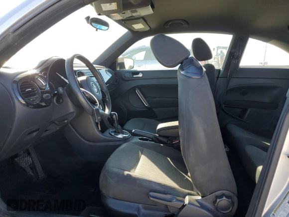 2013 Volkswagen Beetle Entry with VIN 3VWFP7AT3DM654787, listed as a Copart auction lot 47782795 with 171,110 mi miles and Clean Title. Bid and sale history available at DreamBid. Image 7.