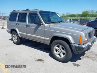 2001 Jeep Cherokee Sport с VIN 1J4FF48SX1L568532, выставлен на аукционе IAAI как лот 42738398 с пробегом 281 001 миль миль и . История ставок и продаж доступна на DreamBid. Изображение 1.