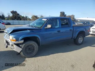 2004 Dodge Dakota SLT with VIN 1D7HG48N04S649545, listed as a Copart auction lot 51510515 with 152,143 mi miles and Salvage Title. Bid and sale history available at carsss.com. Image 1.