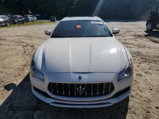 2017 Maserati Quattroporte z VIN ZAM56RRL1H1230279, wystawiony jako Copart lot #67067924 z przebiegiem Nie podano mil oraz Czysty tytuł • Clean title. Historia ofert i sprzedaży dostępna na DreamBid. Obrazek 5.