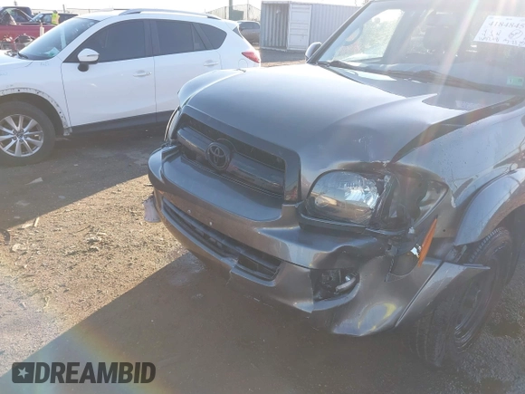 2006 Toyota Sequoia SR5 with VIN 5TDBT44A96S272708, listed as a IAAI auction lot 41848457 with 165,207 mi miles and . Bid and sale history available at DreamBid. Image 6.