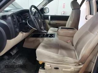 2007 Chevrolet Silverado 1500 LT w/2LT with VIN 2GCEC19J171638447, listed as a Copart auction lot 46090945 with 340,895 mi miles and Salvage Title. Bid and sale history available at carsss.com. Image 7.
