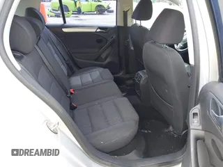 2013 Volkswagen Golf w/Conv & Sunroof с VIN WVWDB7AJ0DW138541, выставлен на аукционе IAAI как лот 42173133 с пробегом 44 910 миль миль и . История ставок и продаж доступна на DreamBid. Изображение 8.