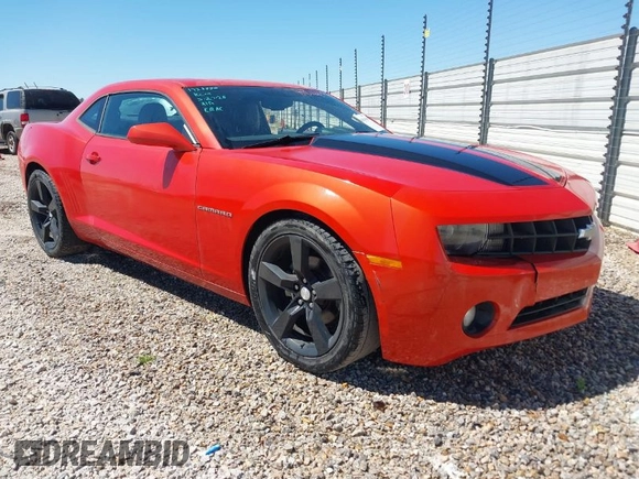 2011 Chevrolet Camaro 2LT z VIN 2G1FC1ED3B9194950, wystawiony jako IAAI lot #41816699 z przebiegiem 139 106 mil mil oraz . Historia ofert i sprzedaży dostępna na DreamBid. Obrazek 1.