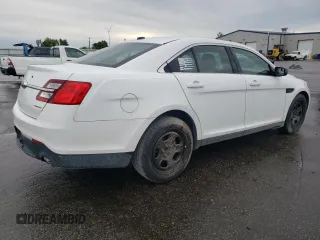 2015 Ford Police Interceptor with VIN 1FAHP2L82FG163718, listed as a Copart auction lot 56392295 with 122,940 mi miles and Salvage title. Bid and sale history available at DreamBid. Image 3.