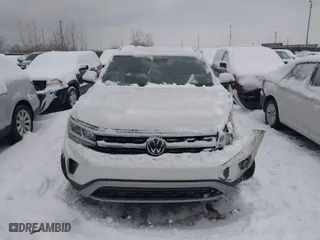 2020 Volkswagen Atlas Cross Sport 3.6L V6 SE w/Technology with VIN 1V21E2CA8LC209865, listed as a IAAI auction lot 41245990 with 53,239 mi miles. Bid and sale history available at carsss.com. Image 11.