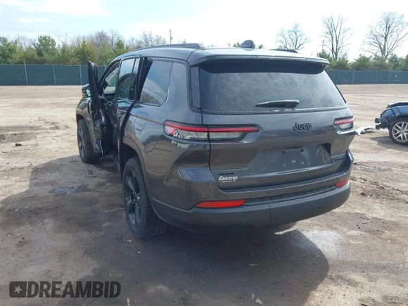 2024 Jeep Grand Cherokee Limited with VIN 1C4RJKBG6R8617895, listed as a IAAI auction lot 42084511 with 8,735 mi miles and . Bid and sale history available at DreamBid. Image 3.