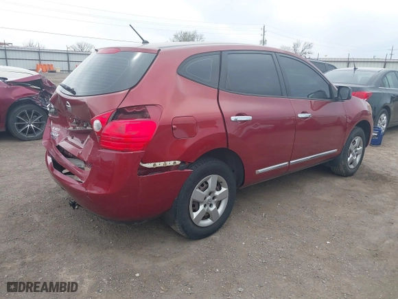 2015 Nissan Rogue Select S with VIN JN8AS5MT8FW668784, listed as a IAAI auction lot 41768882 with 136,030 mi miles. Bid and sale history available at carsss.com. Image 4.