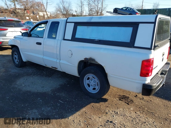 2007 Dodge Dakota ST with VIN 1D7HW22K17S202605, listed as a IAAI auction lot 41322519 with 199,626 mi miles and . Bid and sale history available at DreamBid. Image 3.