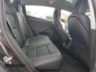 2024 Tesla Model 3 Long Range with VIN 5YJ3E1EB2RF825213, listed as a Copart auction lot 51909875 with 9,717 mi miles and Salvage Title. Bid and sale history available at DreamBid. Image 10.
