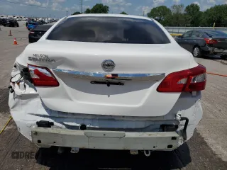 2017 Nissan Sentra S with VIN 3N1AB7AP0HY298573, listed as a Copart auction lot 61185705 with 120,142 mi miles and Salvage title. Bid and sale history available at DreamBid. Image 6.
