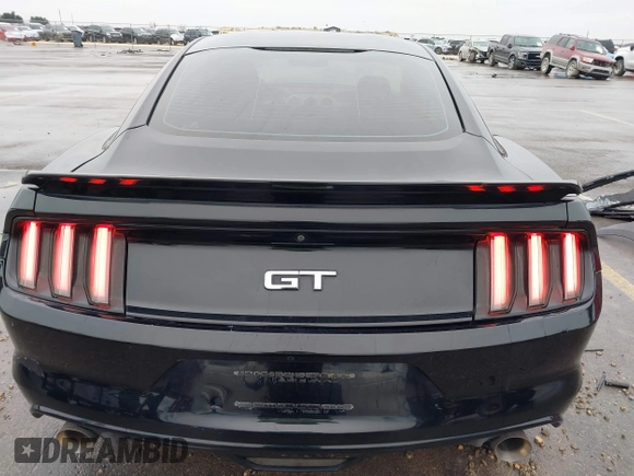 2016 Ford Mustang GT with VIN 1FA6P8CFXG5317372, listed as a IAAI auction lot 40971989 with 118,032 mi miles. Bid and sale history available at carsss.com. Image 17.