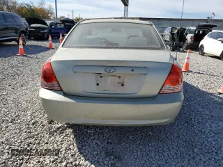 2004 Hyundai Elantra GLS z VIN KMHDN46D24U906147, wystawiony jako Copart lot #78170704 z przebiegiem 179 207 mil mil oraz Czysty tytuł • Clean title. Historia ofert i sprzedaży dostępna na DreamBid. Obrazek 6.