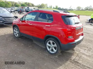 2015 Chevrolet Trax LTZ with VIN 3GNCJTSB6FL213113, listed as a IAAI auction lot 41999668 with 88,361 mi miles. Bid and sale history available at carsss.com. Image 3.