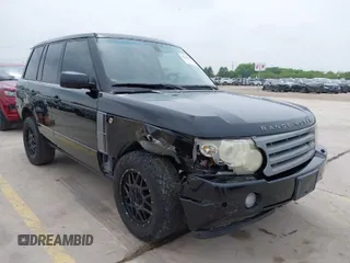 2006 Land Rover Range Rover HSE with VIN SALME15486A235049, listed as a IAAI auction lot 41948648 with 211,154 mi miles. Bid and sale history available at carsss.com. Image 1.