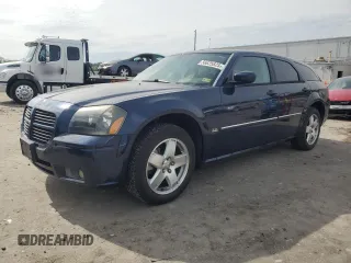 2006 Dodge Magnum SXT z VIN 2D4GZ47V36H430710, wystawiony jako Copart lot #56625825 z przebiegiem 69 808 mil mil oraz Czysty tytuł • Clean title. Historia ofert i sprzedaży dostępna na DreamBid. Obrazek 1.