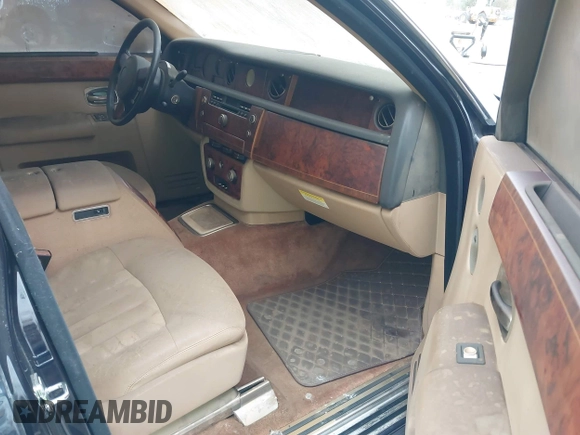 2007 Rolls-Royce Phantom z VIN SCA1S68517UX08396, wystawiony jako IAAI lot #41722895 z przebiegiem Nie podano mil oraz . Historia ofert i sprzedaży dostępna na DreamBid. Obrazek 5.